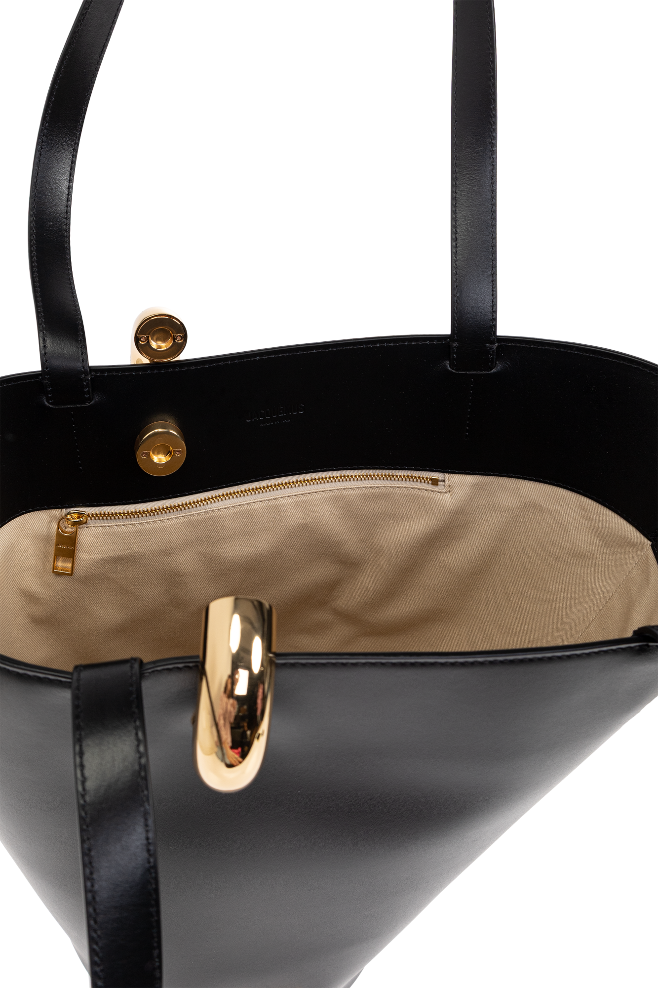 ショルダーバッグ・ポシェット Jacquemus 'Le Bambola Moyen' Shoulder Ba Jacquemus Le Bambola Moyen Leather Shoulder Bag | Neiman Marcus